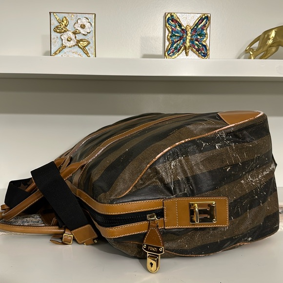 Vintage Fendi Pecan Weekender - Picture 7 of 17